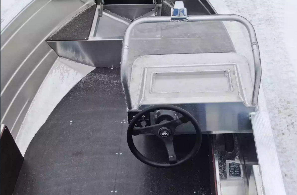 Алюминиевый катер Неман-400 С в Оренбурге