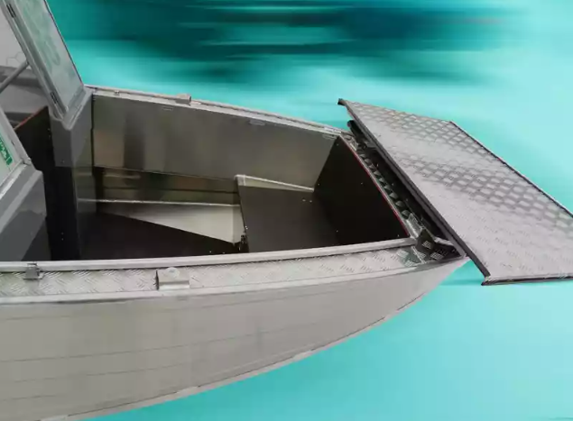 Алюминиевый катер Wyatboat-430T DCM Трансформер в Оренбурге