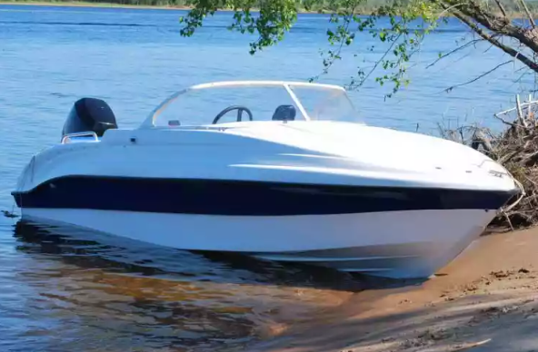 Стеклопластиковый катер Neman-500 Р в Оренбурге