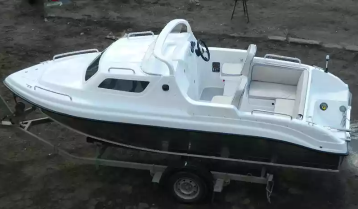 Комбинированный катер Neman-500 с каютой в Оренбурге