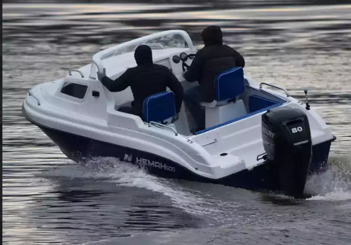 Комбинированный катер Neman-500 с каютой в Оренбурге