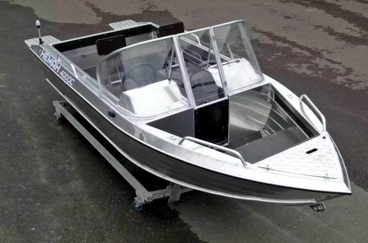 Алюминиевый катер Neman-400 DC в Оренбурге