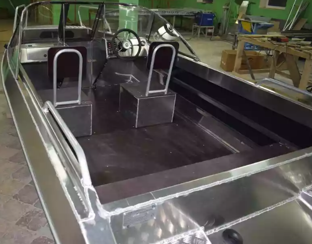 Алюминиевый катер Неман-500 DC (без покраски) в Оренбурге