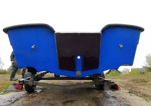 Стеклопластиковый катер Тримаран Wyatboat 430 C в Оренбурге