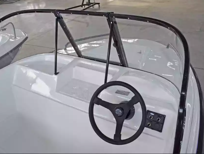 Комбинированный катер Wyatboat-430 M в Оренбурге