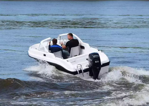 Стеклопластиковый катер Neman-450 Open в Оренбурге