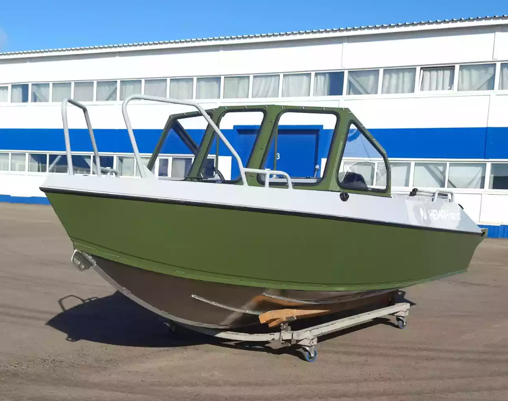 Алюминиевый катер Неман-550 DC Pro в Оренбурге