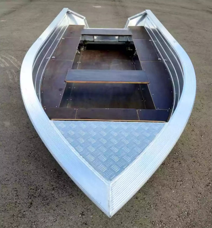 Алюминиевая лодка Неман-400 в Оренбурге