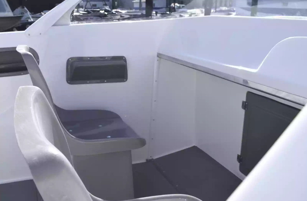 Комбинированный катер Neman-500 P в Оренбурге