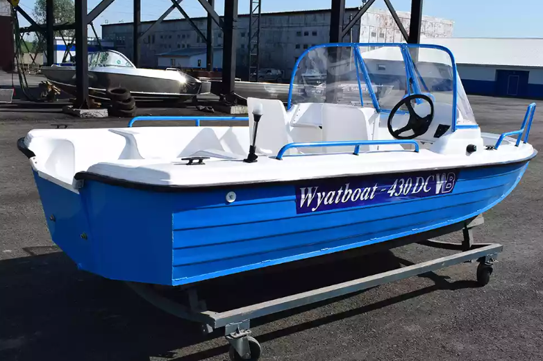 Комбинированный катер Wyatboat-430 DC в Оренбурге