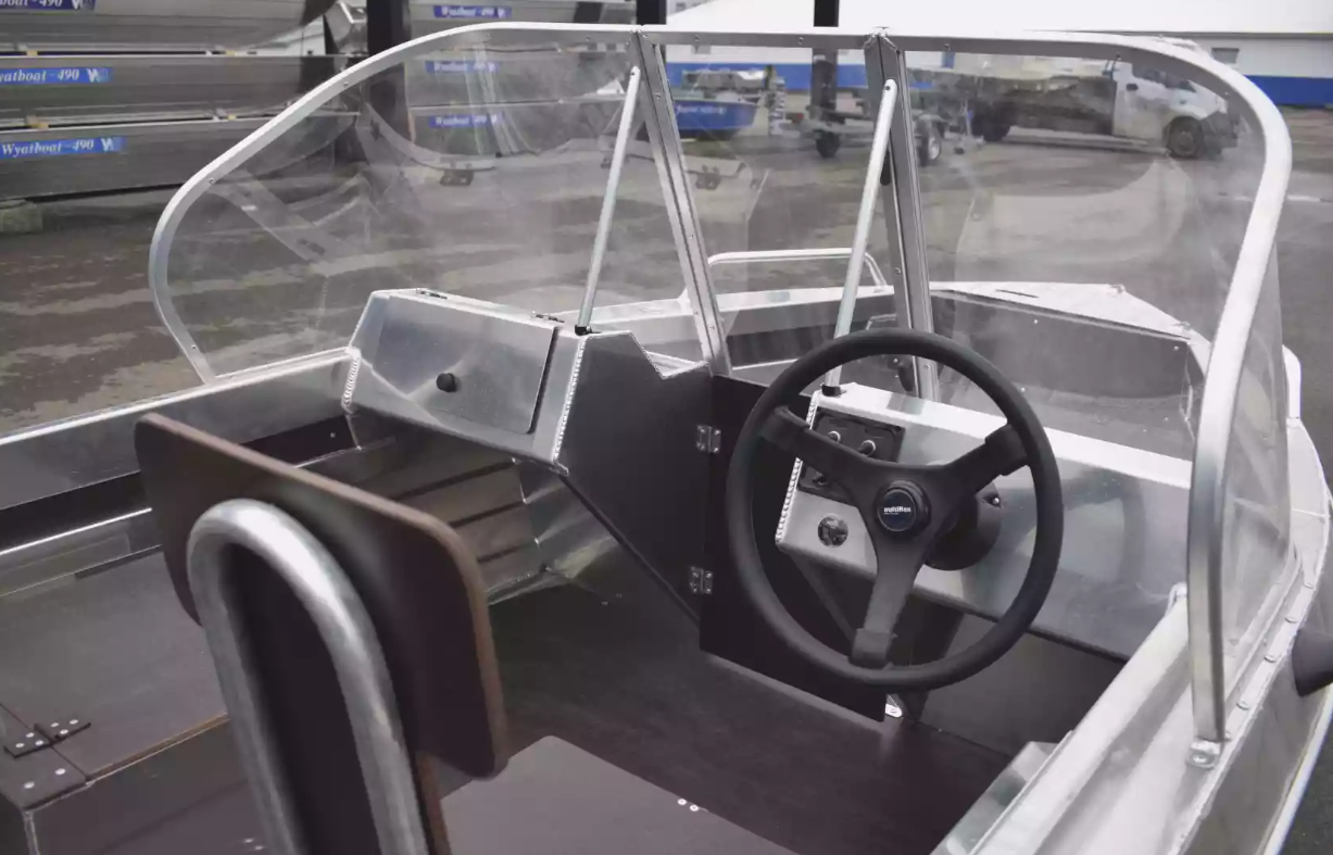 Алюминиевый катер Neman-400 DC в Оренбурге