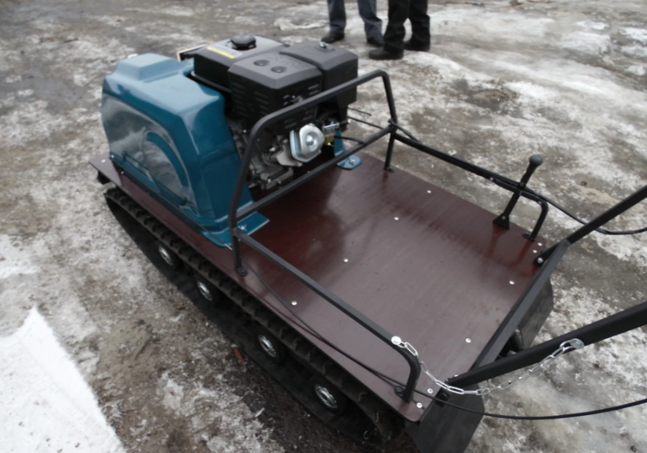 Мотобуксировщик AhtaR LR13 с реверс-вариатором Буран (задний ход) в Оренбурге