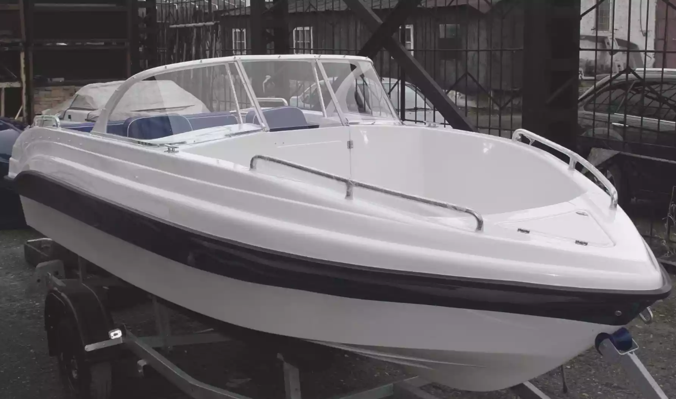 Стеклопластиковый катер Neman-500 Open в Оренбурге