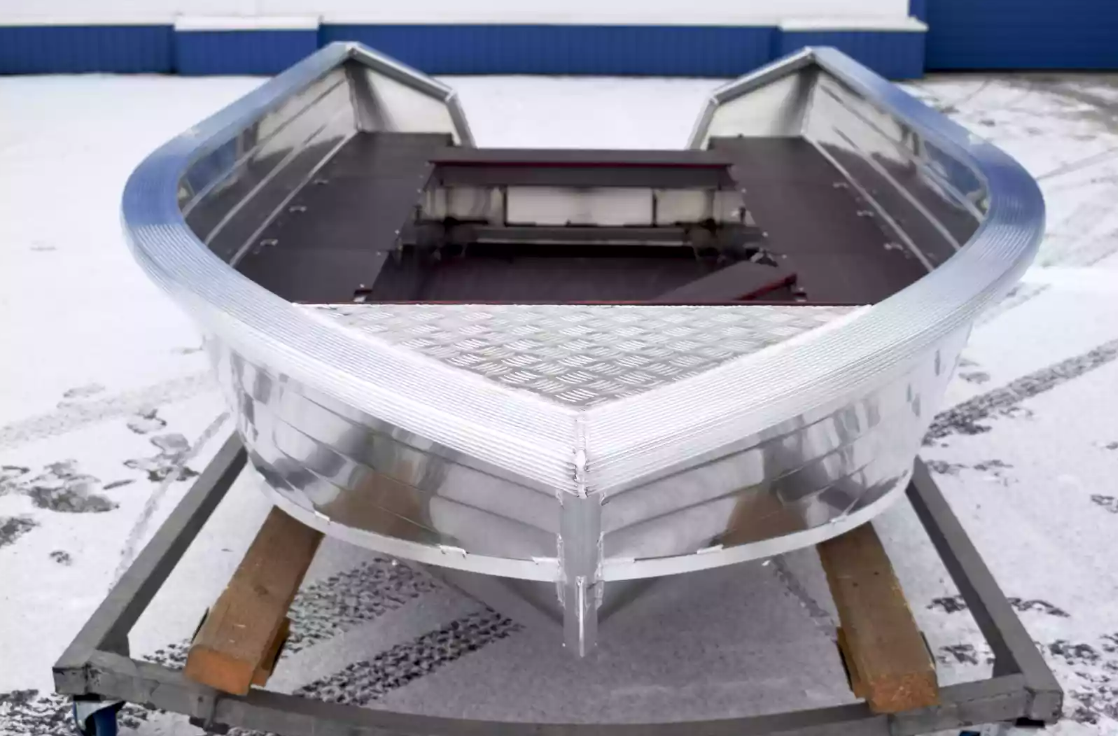 Алюминиевая лодка Неман-400 в Оренбурге