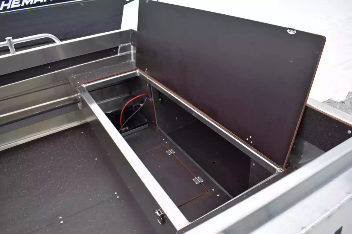 Алюминиевый катер Neman-450 DCM PRO в Оренбурге