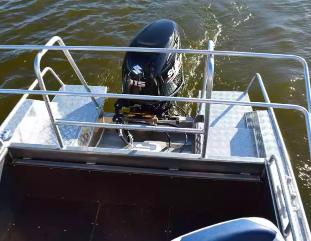 Алюминиевый катер Неман 550 с каютой в Оренбурге