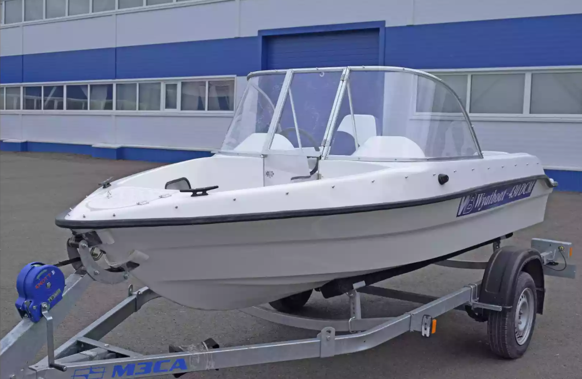 Стеклопластиковый катер Wyatboat-430DCМ (килевая) в Оренбурге