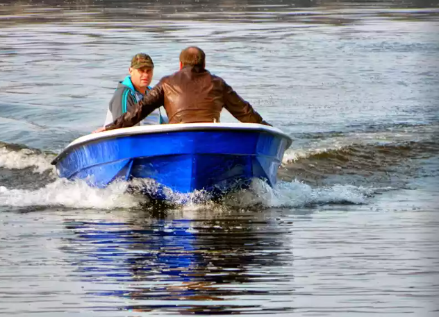 Стеклопластиковая лодка Wyatboat 430 тримаран в Оренбурге