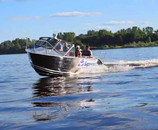 Алюминиевый катер Неман 550 в Оренбурге