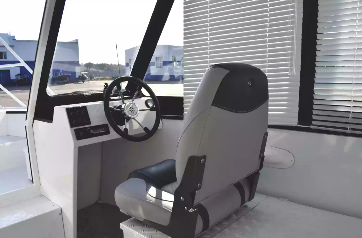 Алюминиевый катер Wyatboat-660 Cabin в Оренбурге