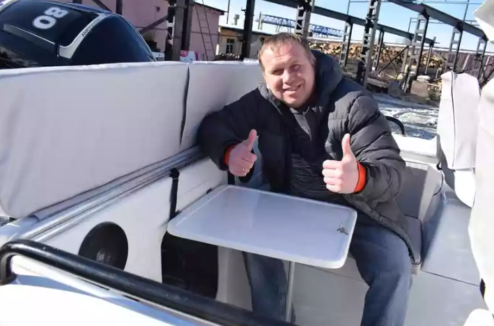 Комбинированный катер Neman-500 с каютой в Оренбурге