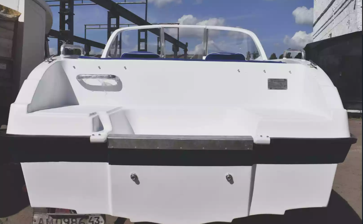 Стеклопластиковый катер Neman-500 Open в Оренбурге