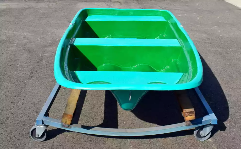 Стеклопластиковая лодка Старт (тримаран) в Оренбурге