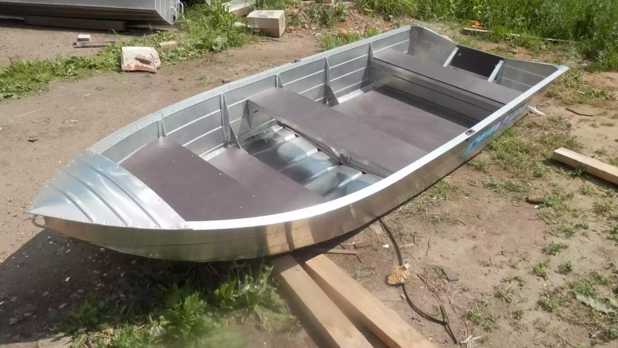 Алюминиевая лодка Вятка-Профи 32 в Оренбурге