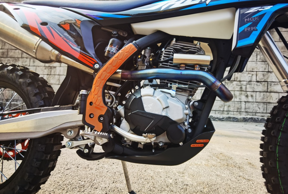 Мотоцикл JHLMOTO JHL Z3 CB250 (172FMM-3A) в Оренбурге