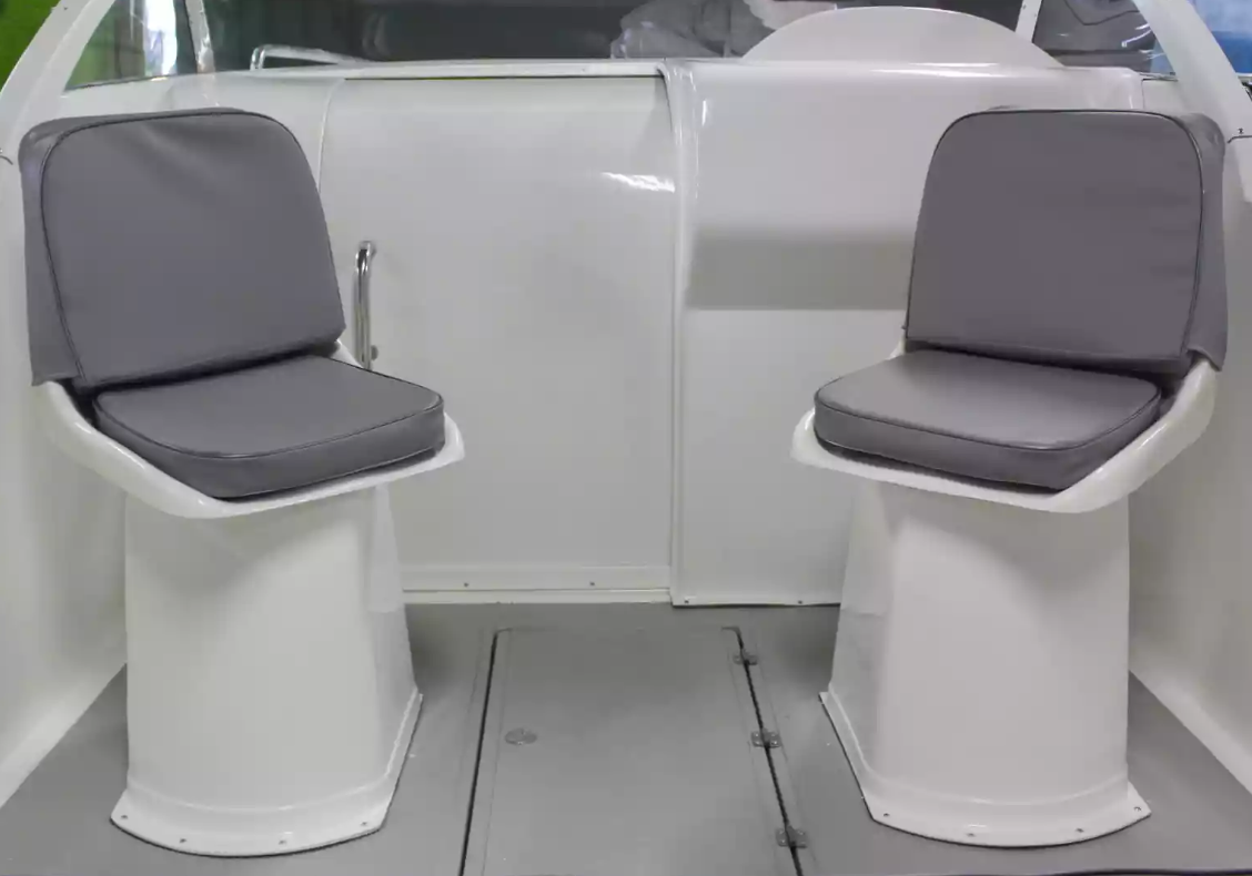 Стеклопластиковый катер Neman-550 с каютой в Оренбурге