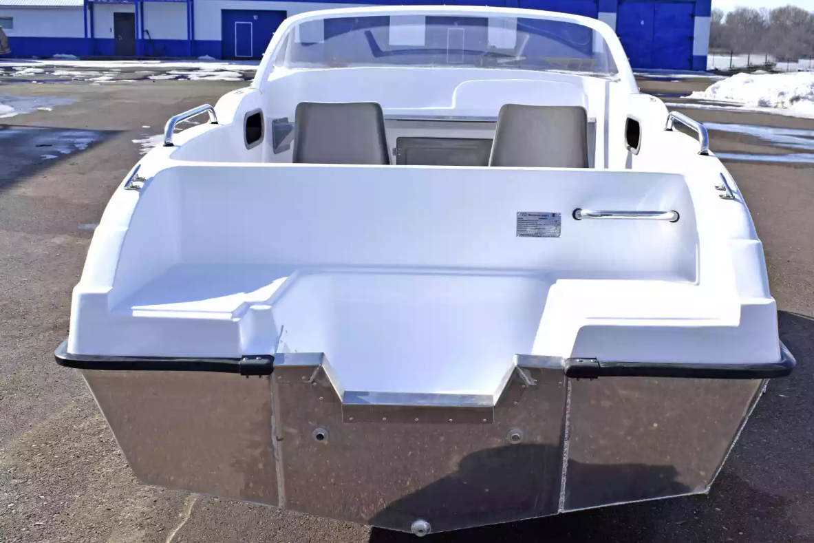 Комбинированный катер Neman-500 P в Оренбурге