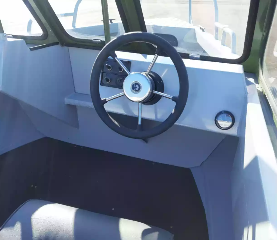 Алюминиевый катер Неман-550 DC Pro в Оренбурге