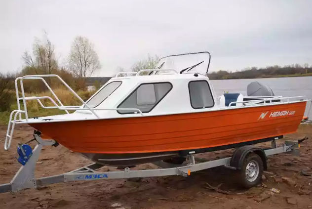 Алюминиевый катер Неман-500 (каютный) в Оренбурге