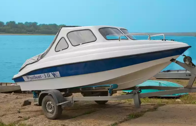 Стеклопластиковый катер Wyatboat-3 П (полурубка) в Оренбурге
