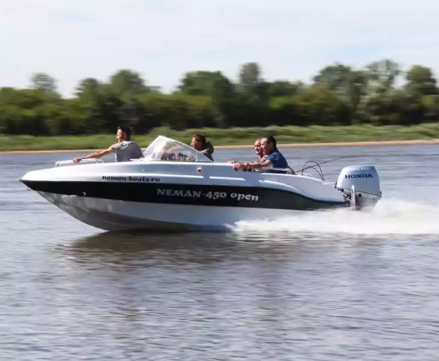 Стеклопластиковый катер Neman-450 Open в Оренбурге