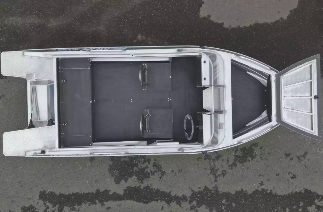 Алюминиевая лодка  Neman-400 PRO в Оренбурге