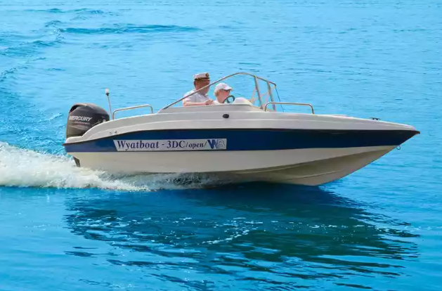 Стеклопластиковый катер Wyatboat-3 DC Open в Оренбурге