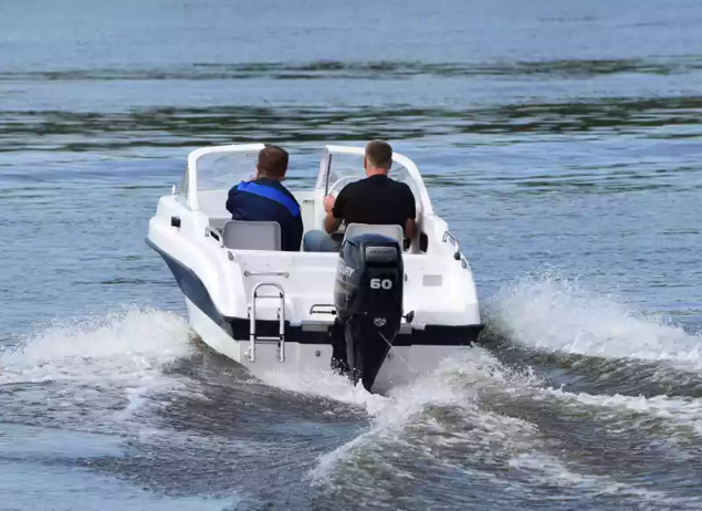 Стеклопластиковый катер Neman-450 Open в Оренбурге