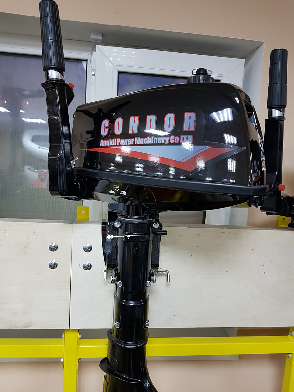 Лодочный мотор Condor T5HS без бака 12 л. в Оренбурге