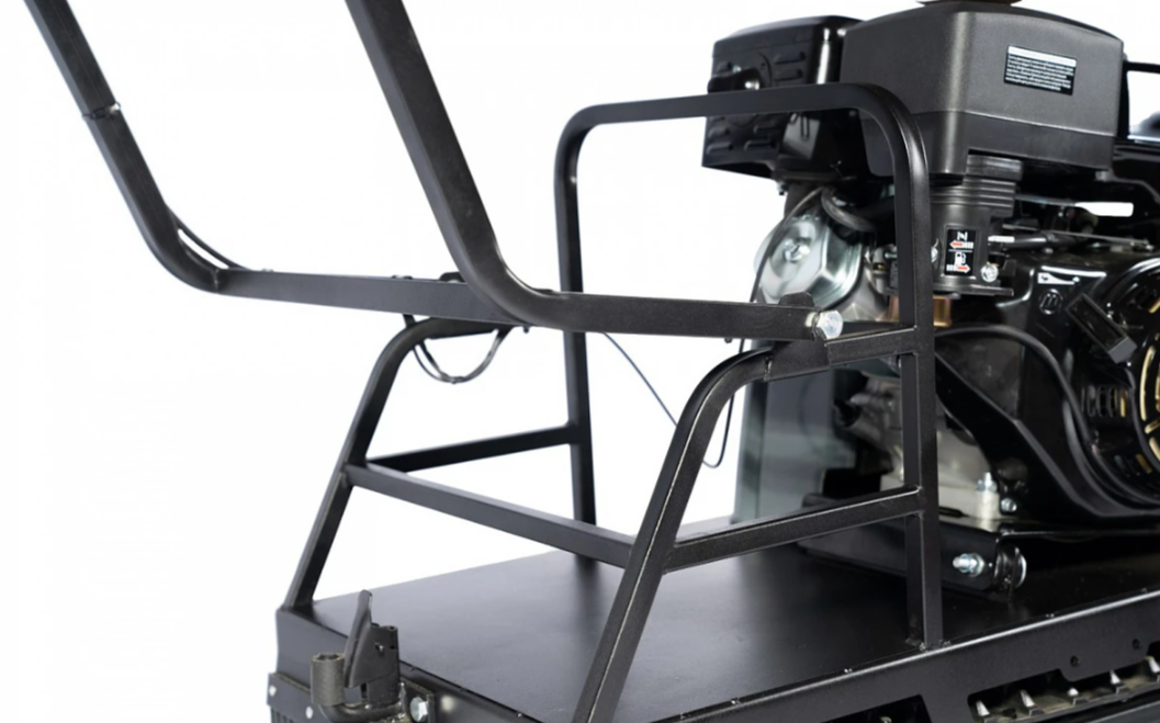 Мотобуксировщик БУРЛАК-M2 LFK 15 л.с. (передний привод, катки) в Оренбурге