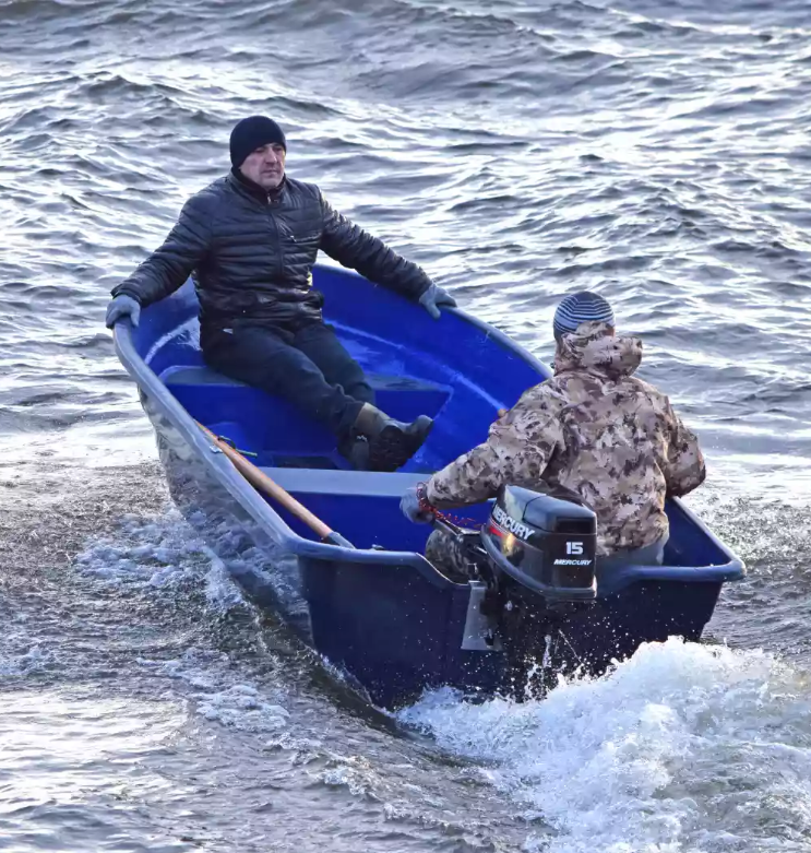 Стеклопластиковая лодка Neman-340 (тримаран) в Оренбурге
