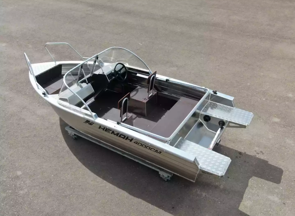 Алюминиевая лодка  Неман-400 DCM NEW в Оренбурге