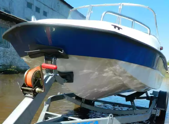 Стеклопластиковый катер Wyatboat-430 M (тримаран) в Оренбурге