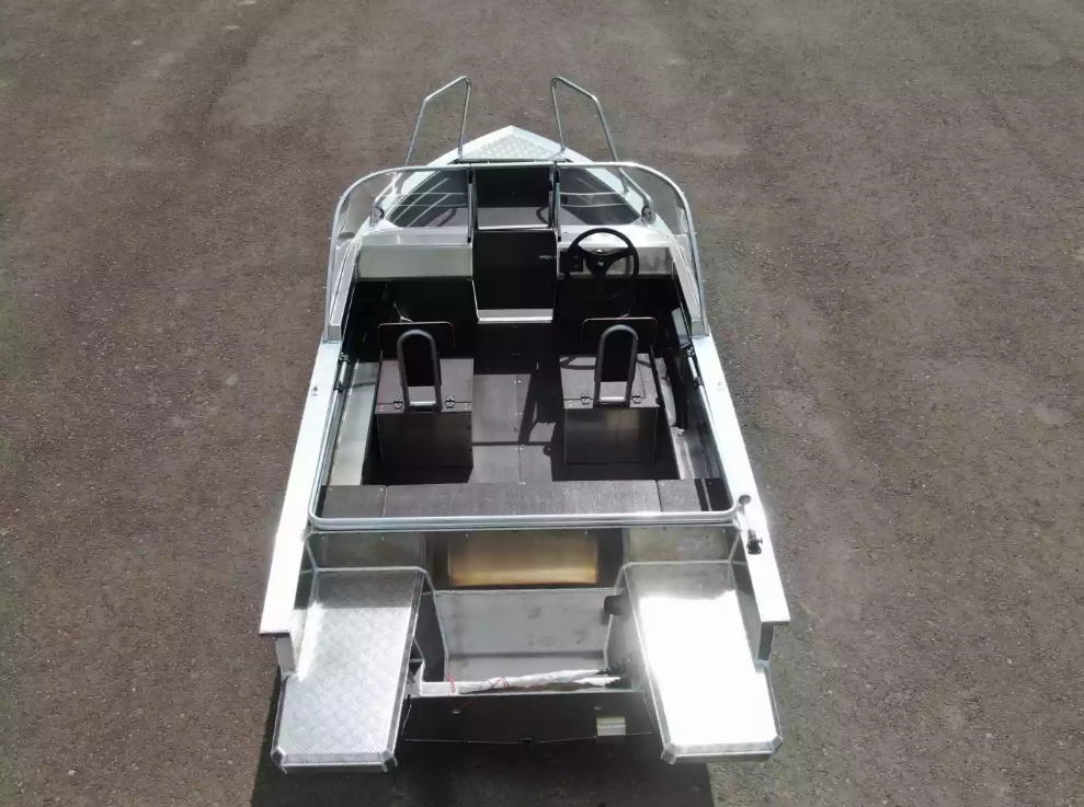 Алюминиевая лодка  Неман-400 DCM NEW в Оренбурге