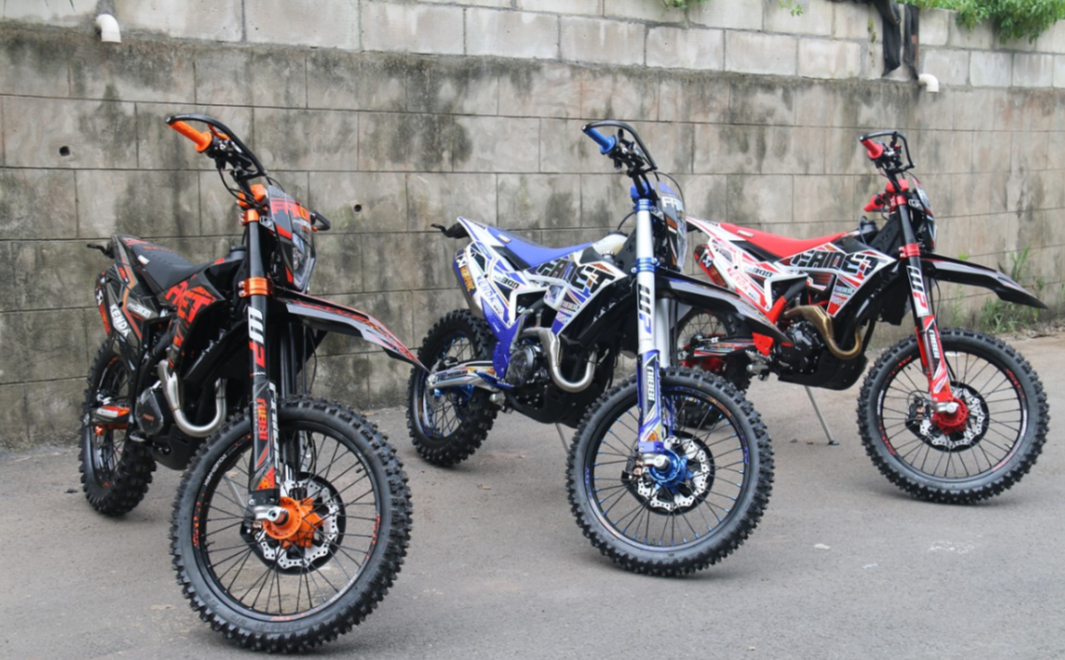 Кроссовый мотоцикл FAIDET NC300S ULTRA KKE в Оренбурге