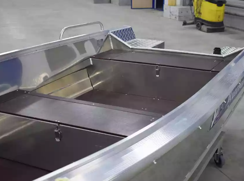 Алюминиевая лодка  Wyatboat-430 Р в Оренбурге