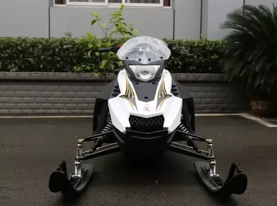 Снегоход ULAR 220 в Оренбурге