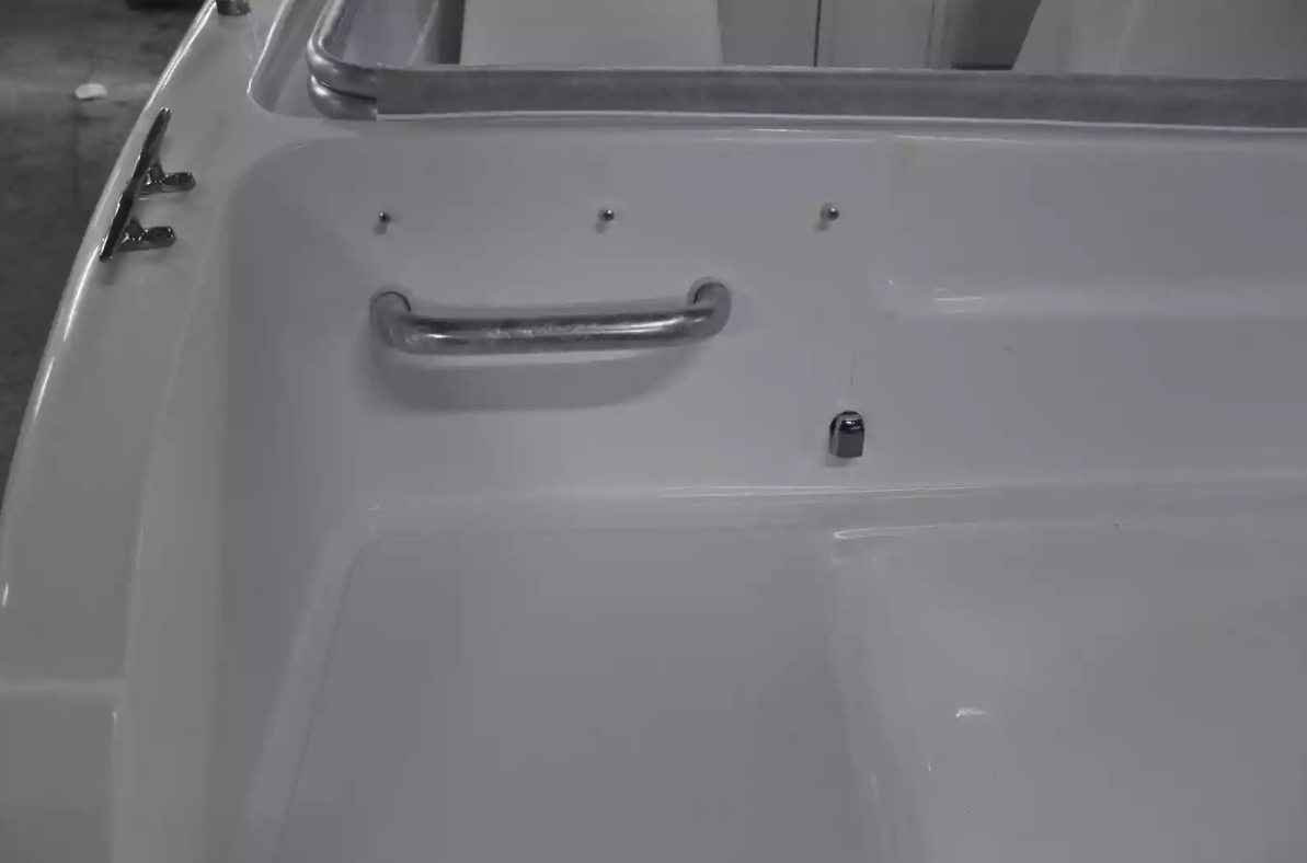 Стеклопластиковый катер Neman-500 в Оренбурге