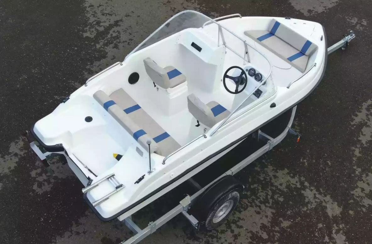 Стеклопластиковый катер Wyatboat-3 DC Open в Оренбурге