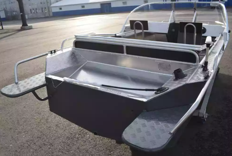 Алюминиевый катер Wyatboat-460 DCM в Оренбурге